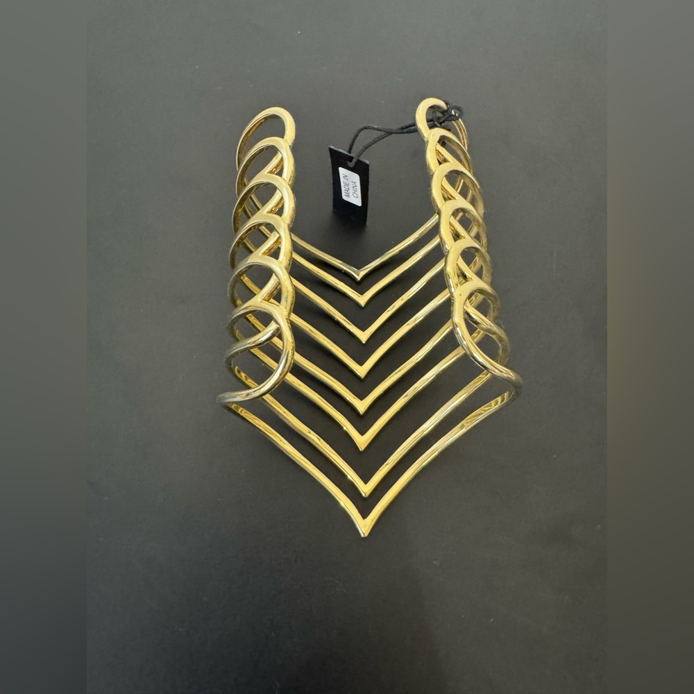 niOr Jewelry Colleen Chevron Cuff Bracelet NEW with Tags Gold plated - Picture 7 of 7